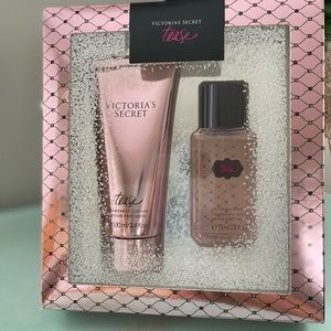 Victoria Secret Tease set